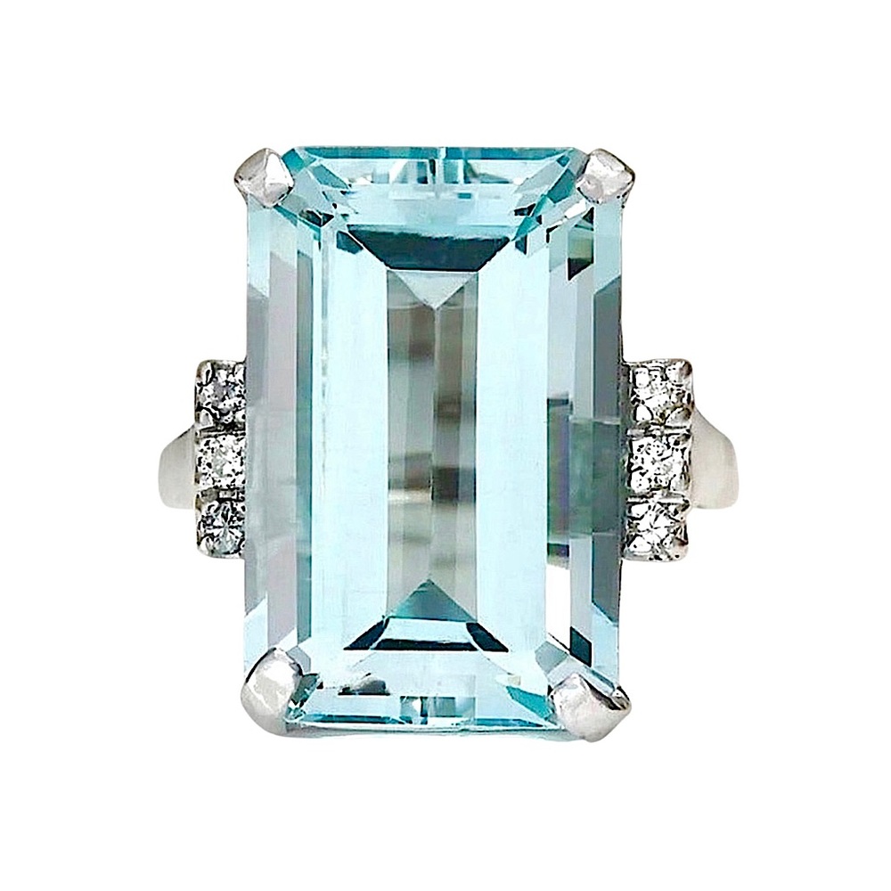 Large Sky Blue Sparkly Ring